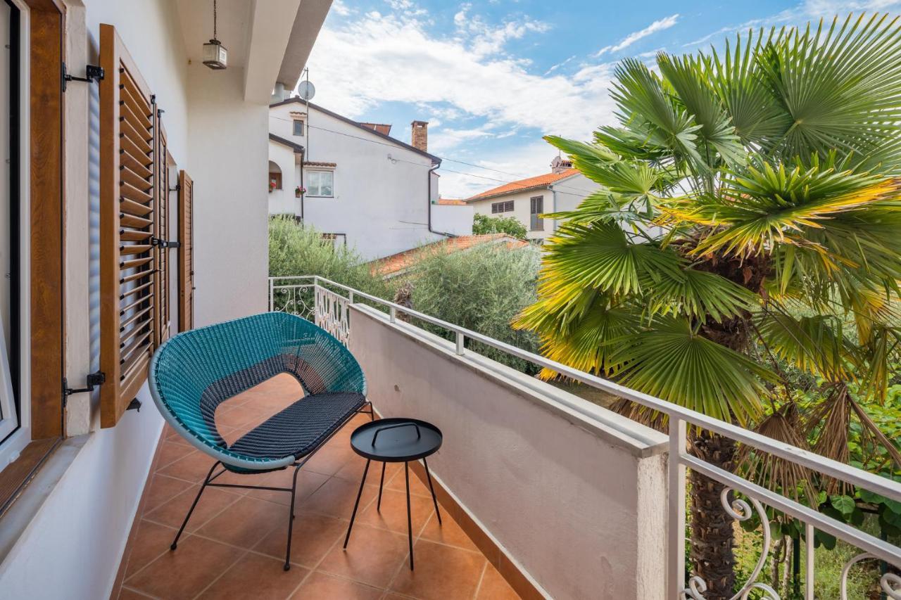 Dolce With Pool And Bbq Appartement Poreč